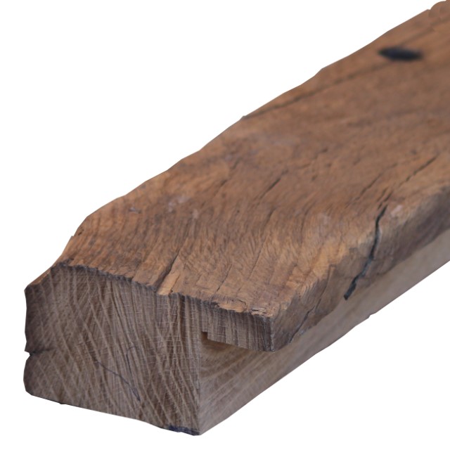 Altholz Eichen-Balken für die seitlichen Abschlüsse einer Altholz Wandverkleidung