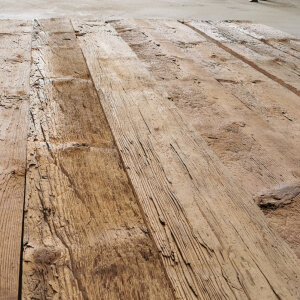 Verlegefertige Altholzbretter rustikal